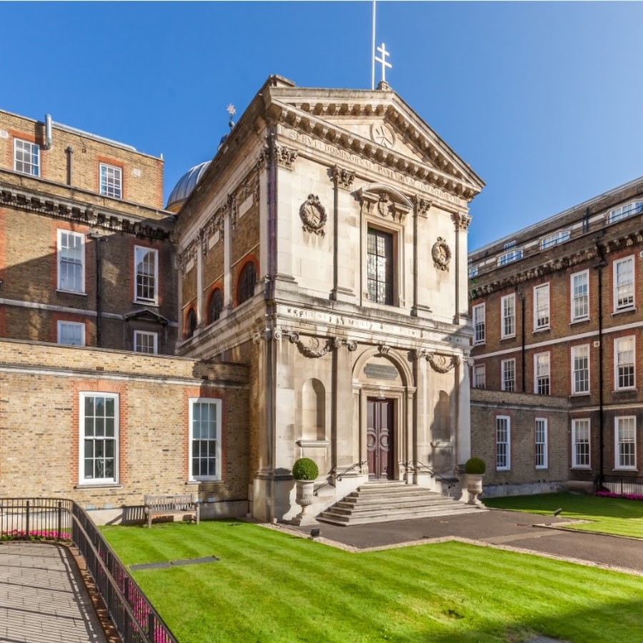 St John & St Elizabeth Hospital London